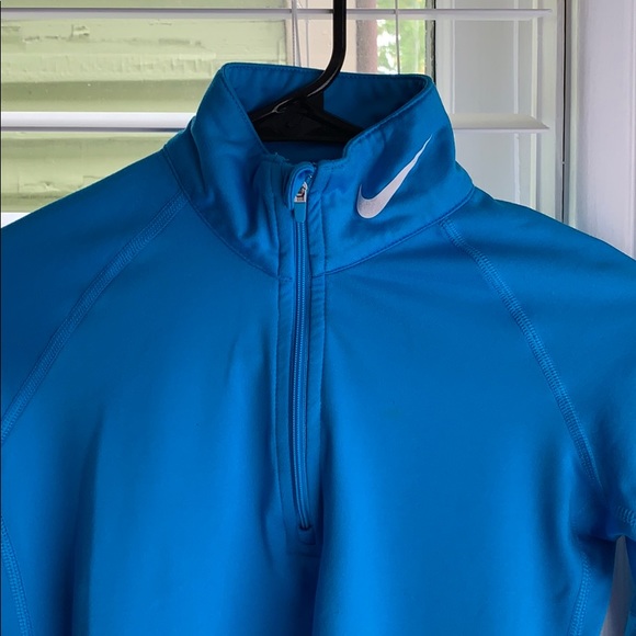 Nike Quarter Zip Therma-Fit Jacket - Picture 2 of 5